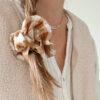 rose in april Scrunchie CHOUCHOU, musselin vichy-caramel
